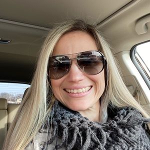 Meet your Posher, Sara